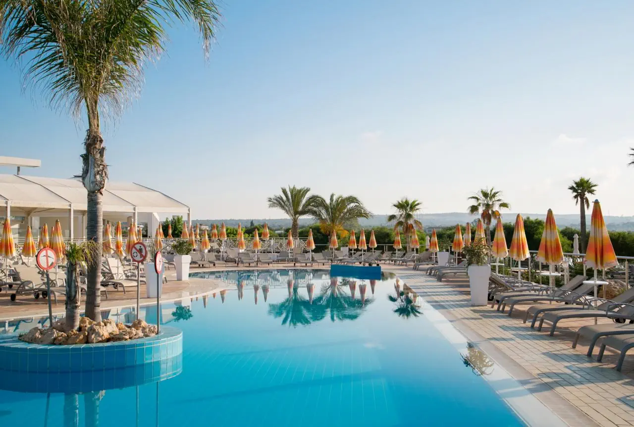 Asterias Beach (Ayia Napa) - zdjęcie 6