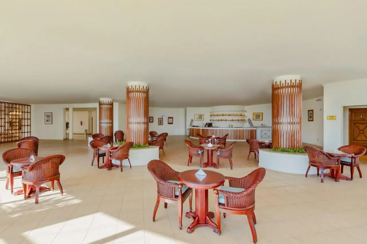 Sunrise Alma Bay Resort (ex. Grand Seas by Sunrise) - zdjęcie 11