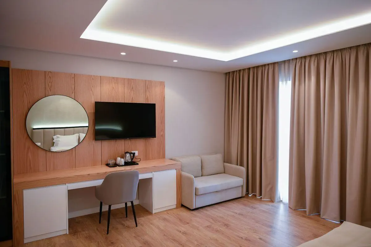 Zanzi Hotel