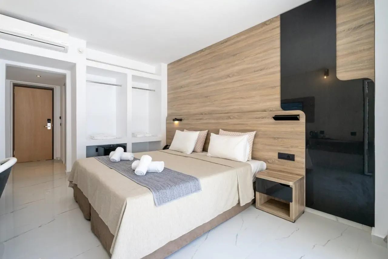 Castellum Suites (ex Continental Apartments) - zdjęcie 6