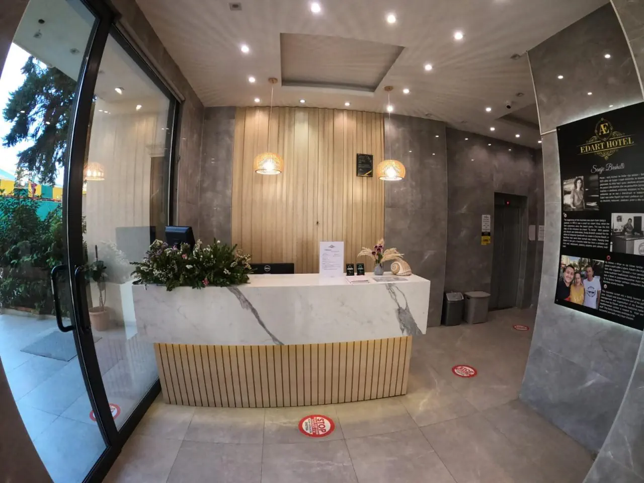Edart Hotel