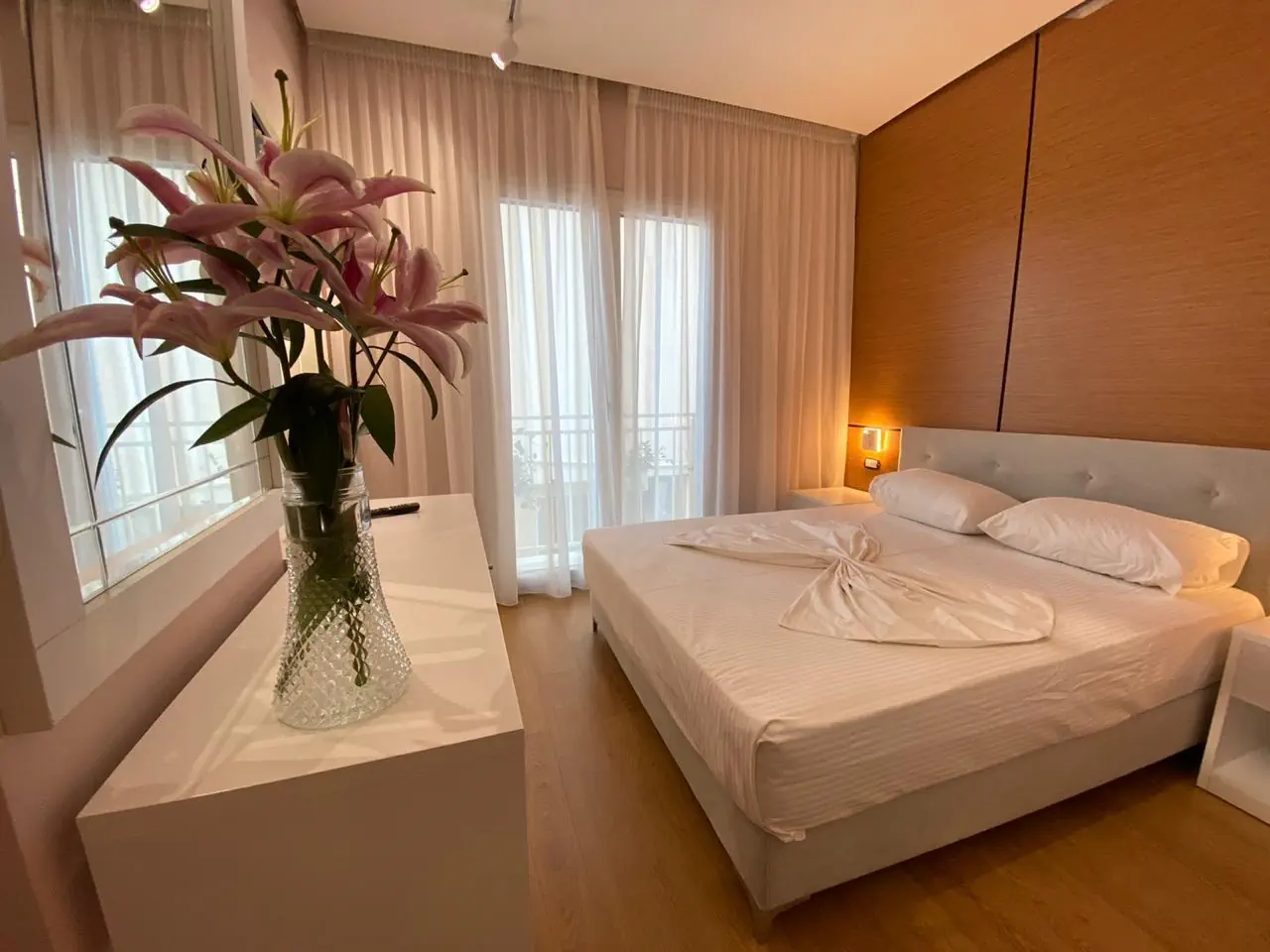 Edart Hotel