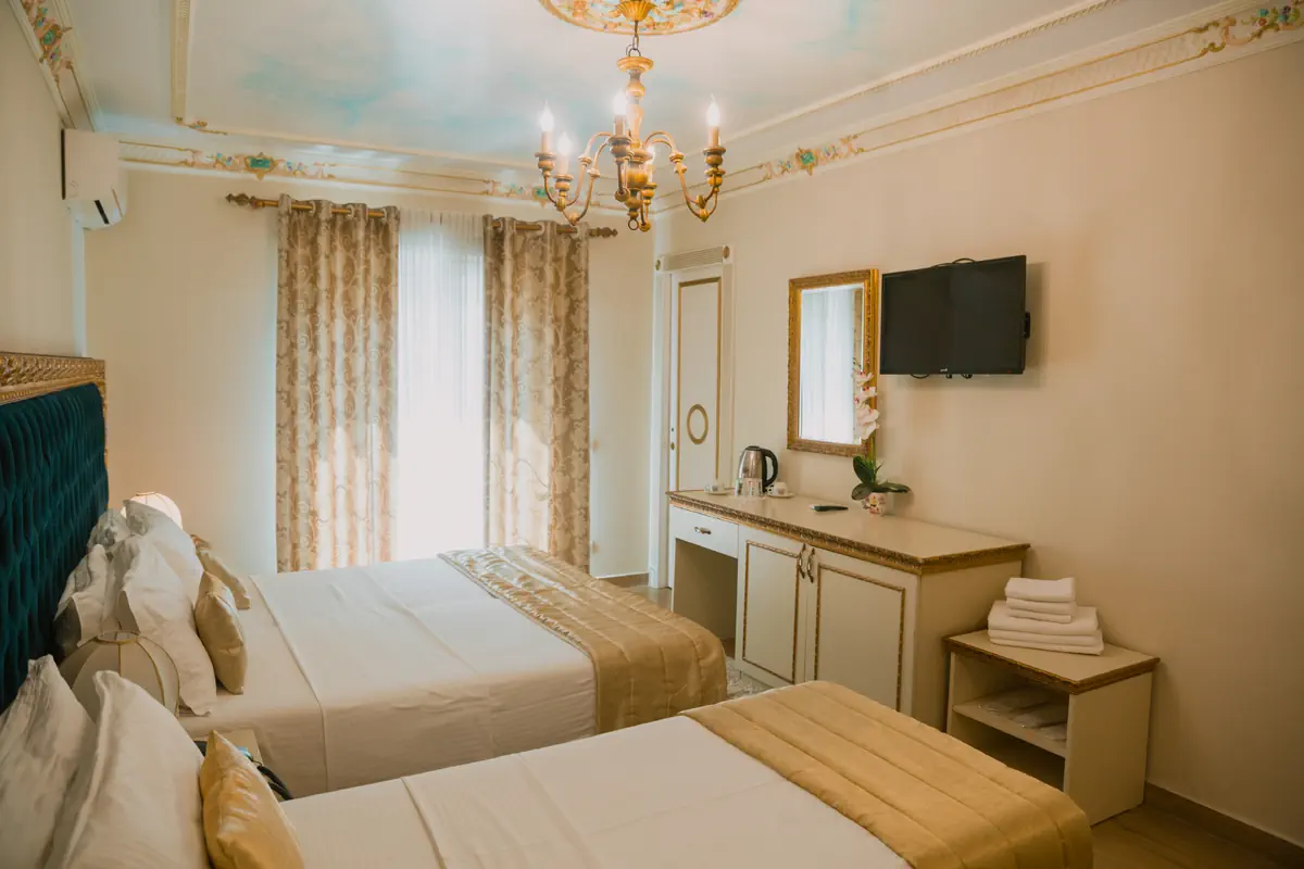 Empire (Durres) - zdjęcie 31