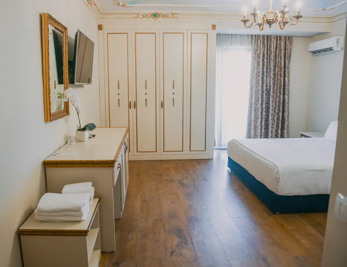 Empire (Durres) - zdjęcie 49