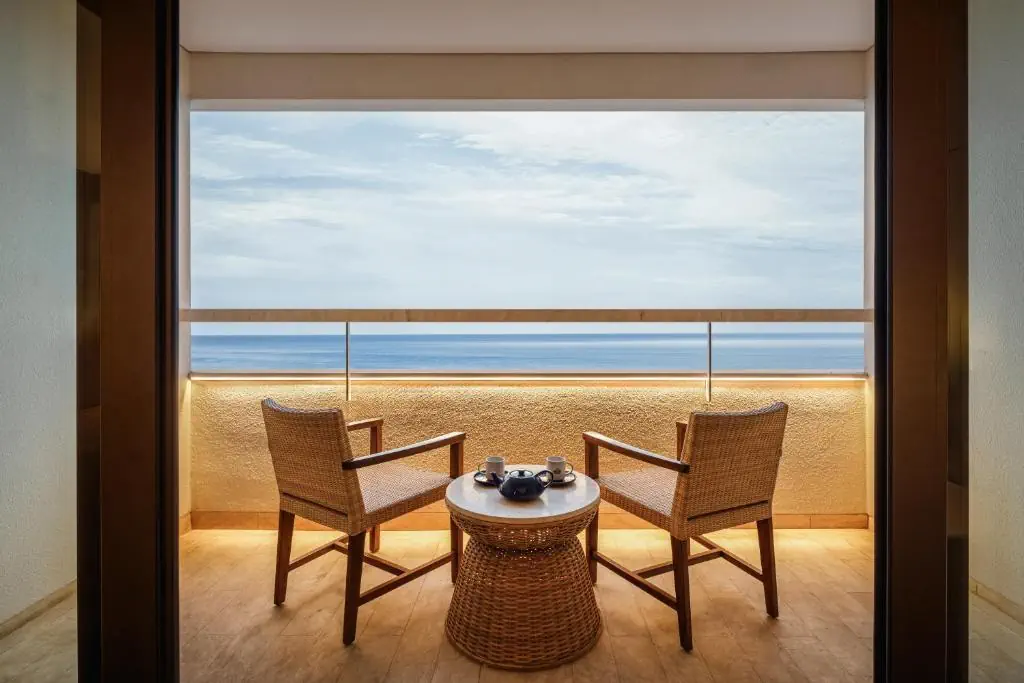 Bali Beach Hotel - zdjęcie 12