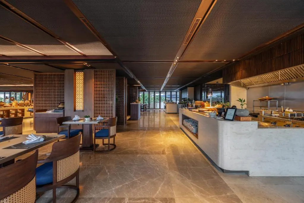 Bali Beach Hotel - zdjęcie 5