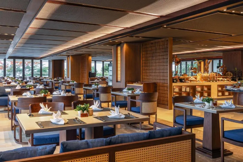 Bali Beach Hotel - zdjęcie 4