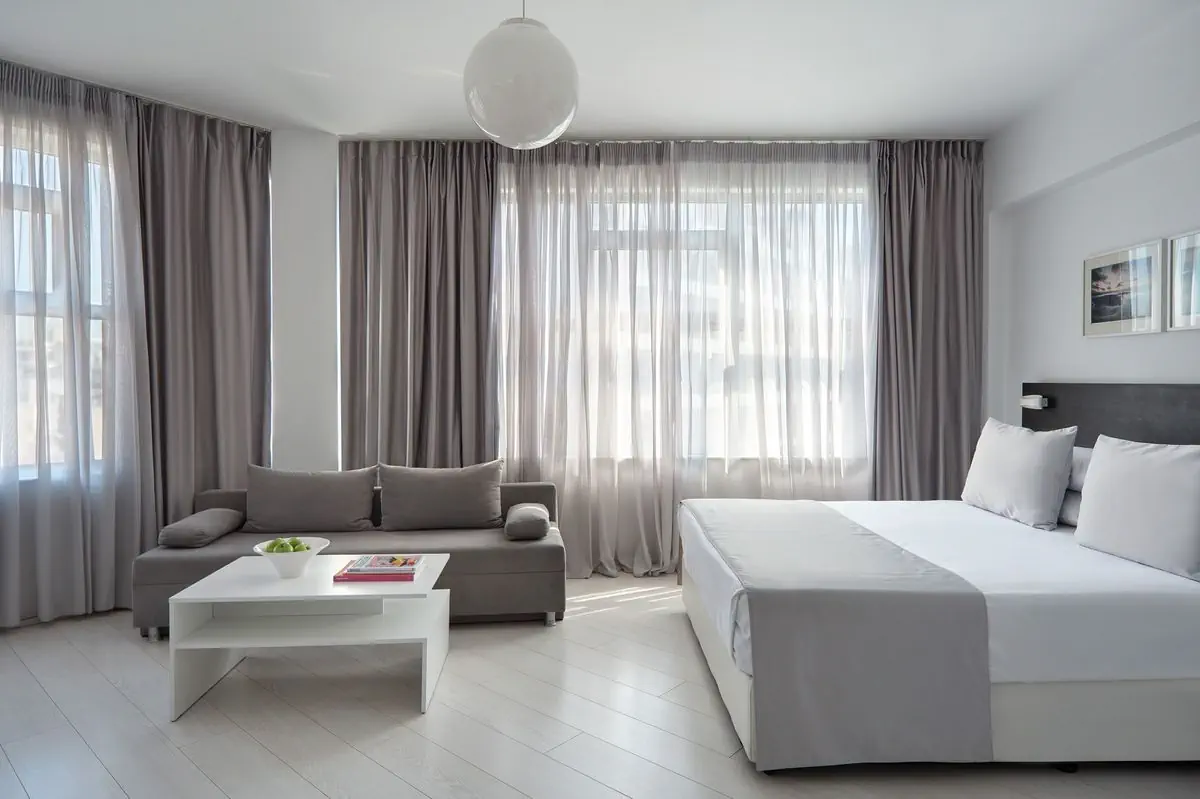 Boss Boutique Athens - zdjęcie 17