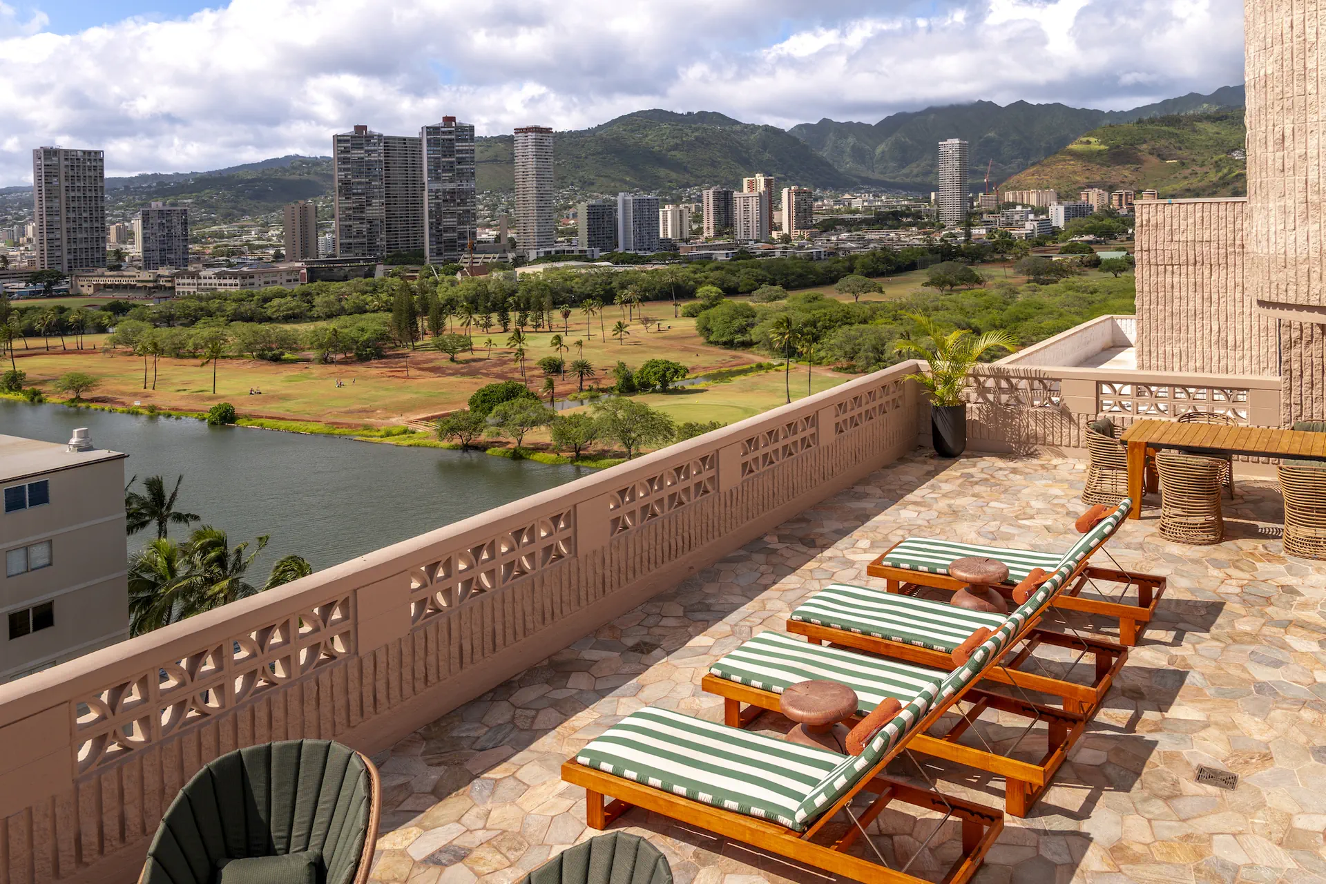 Wayfinder Waikiki (ex. Waikiki Sand Villa) - zdjęcie 26