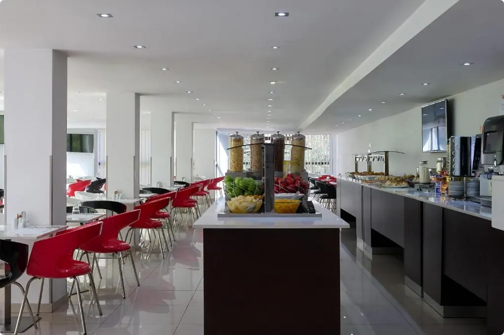 Breeze Boutique Athens - zdjęcie 6