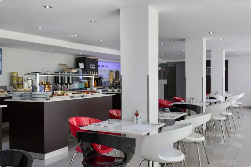 Breeze Boutique Athens - zdjęcie 5