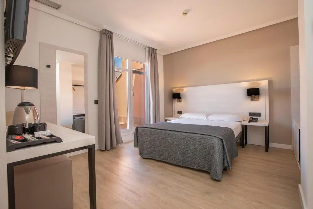 Ganivet - zdjęcie 12