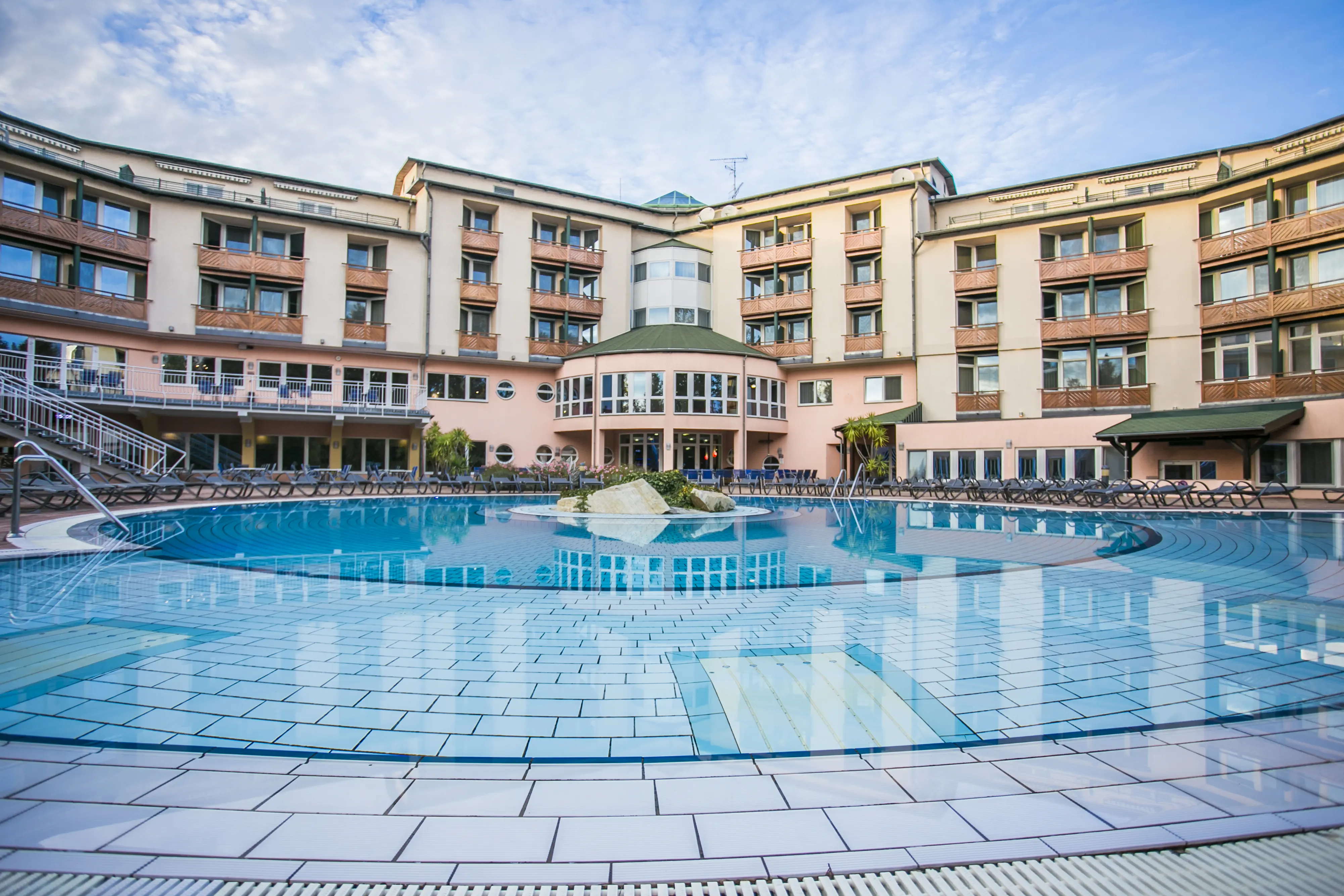 Lotus Therme - zdjęcie 2