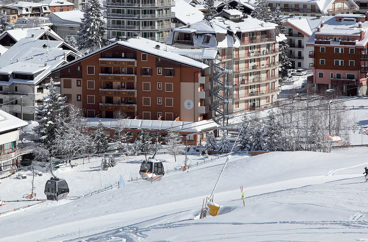 Derby (Aprica) - zdjęcie 2