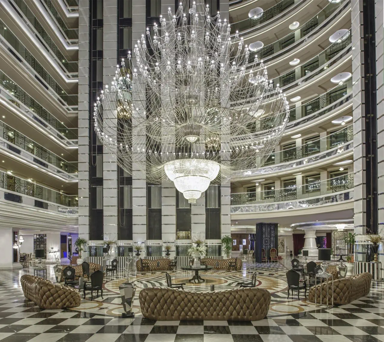 Delphin Imperial Lara - zdjęcie 15