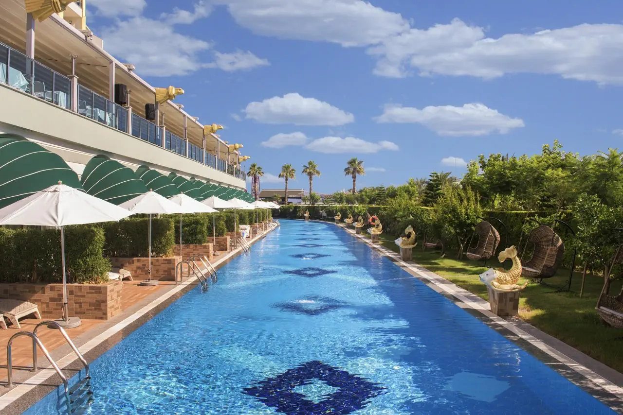 Delphin Imperial Lara - zdjęcie 12