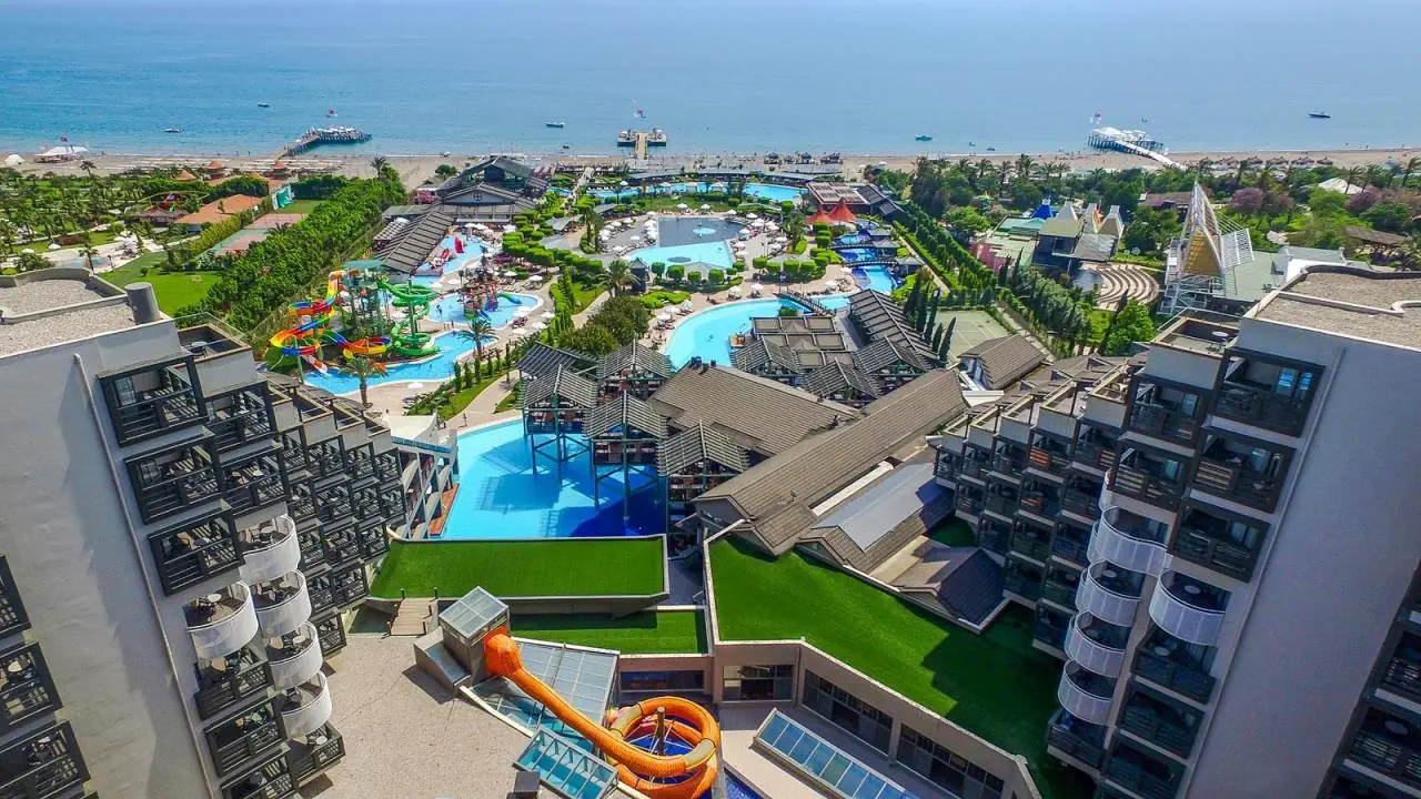LIMAK LARA DELUXE - Antalya