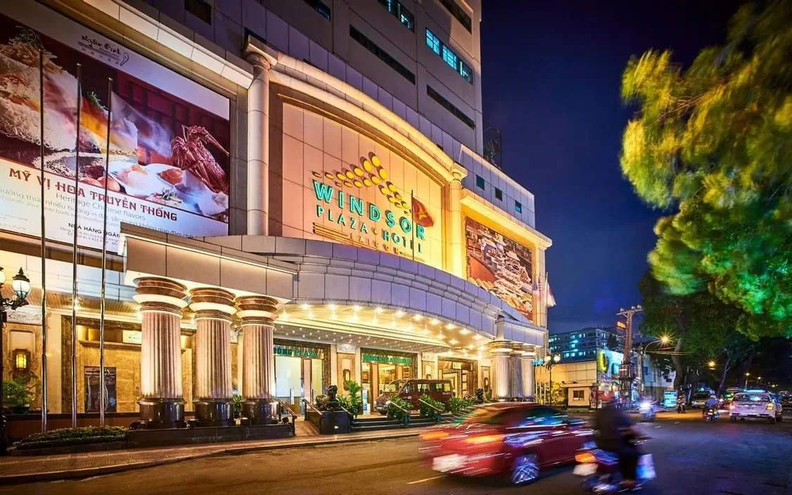 Windsor Plaza