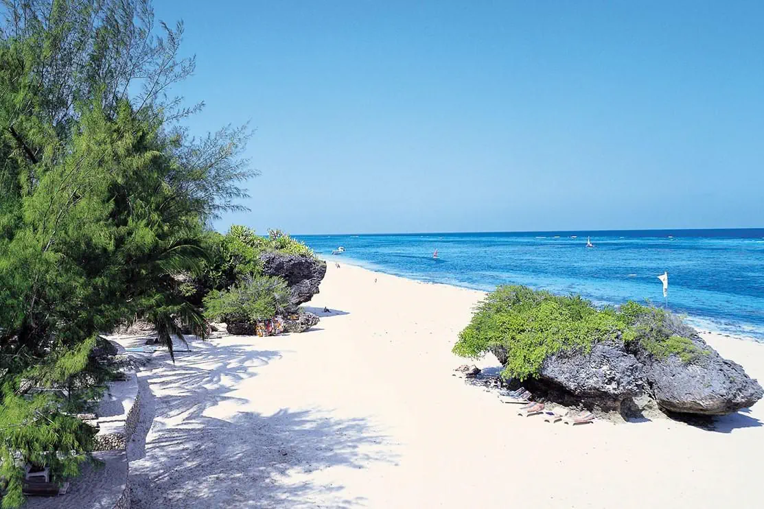 Leopard Beach Resort & Spa
