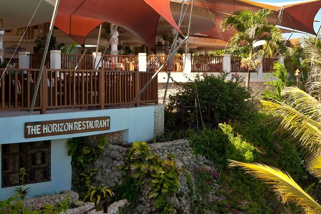 Leopard Beach Resort & Spa