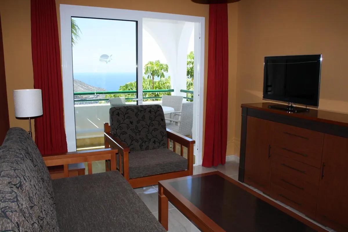 Colina Mar Apartments