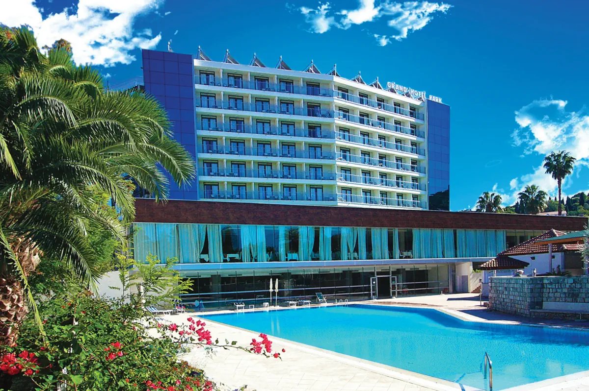 GRAND HOTEL PARK
