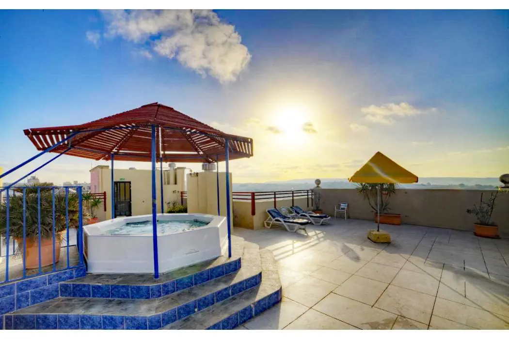Bella Vista Hotel