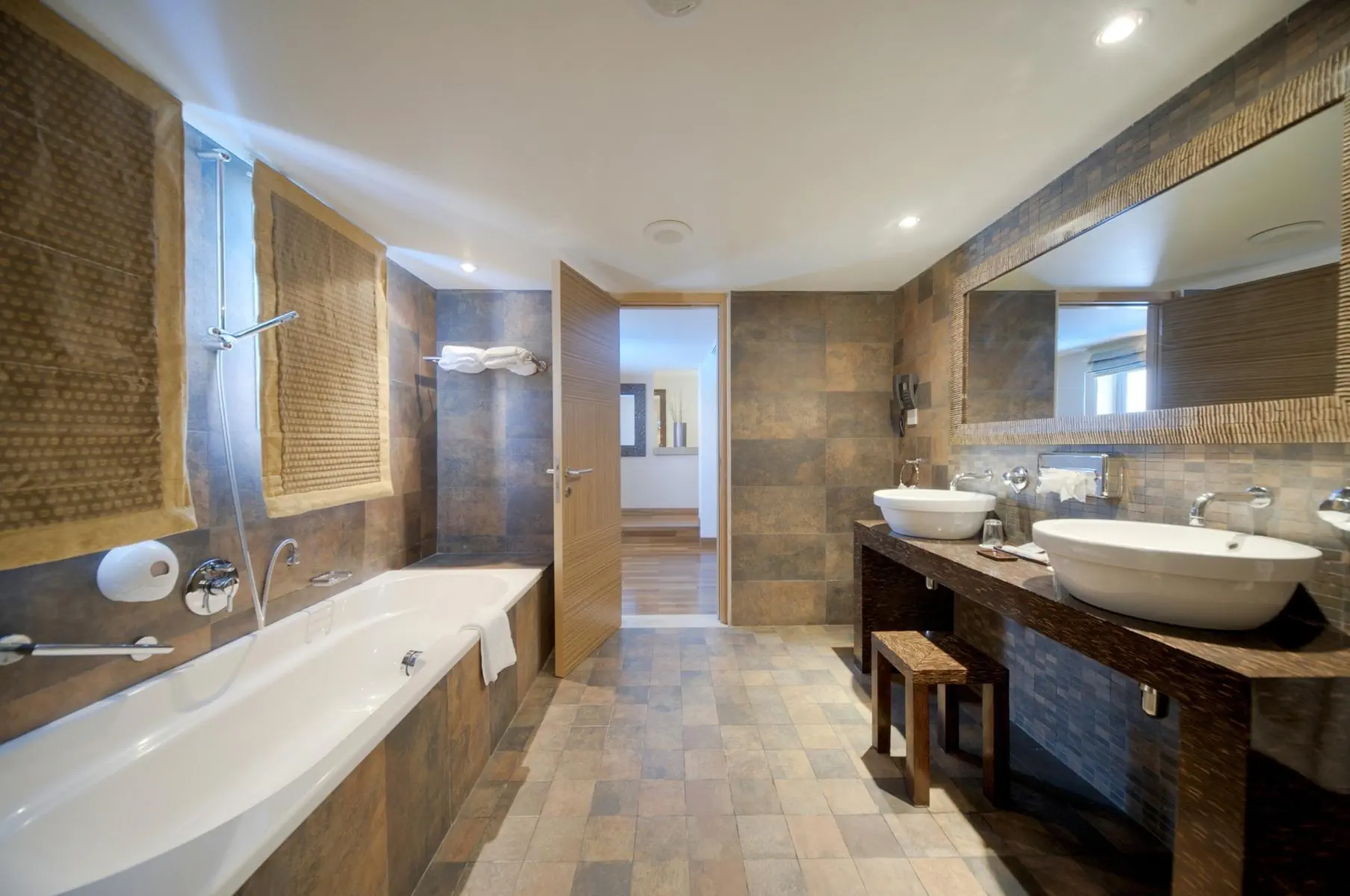 HOTEL Maritim Antonine Hotel and Spa