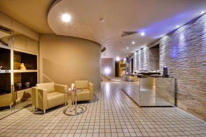 HOTEL Maritim Antonine Hotel and Spa
