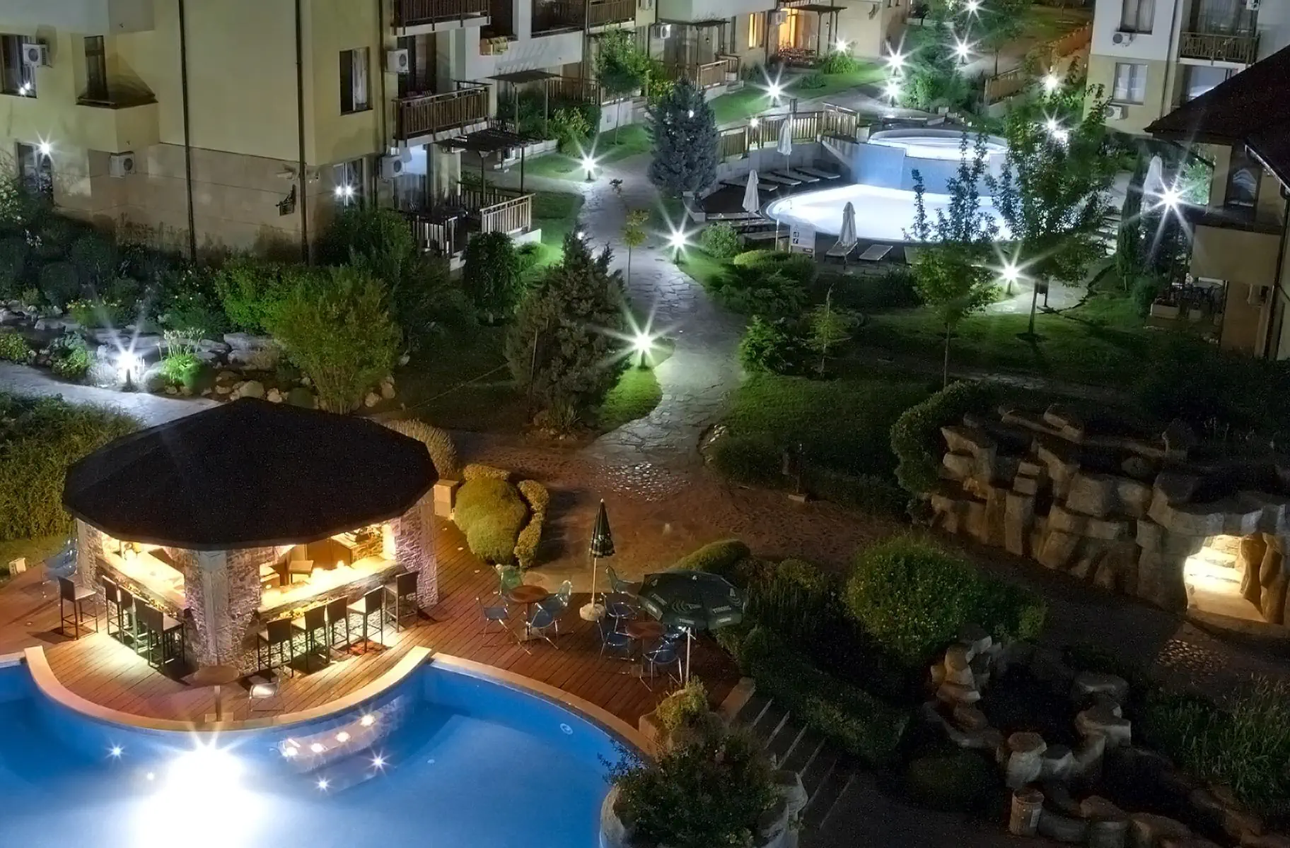 HOTEL Garden of Eden