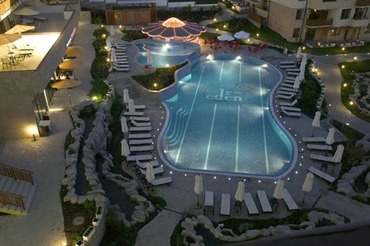 HOTEL Garden of Eden