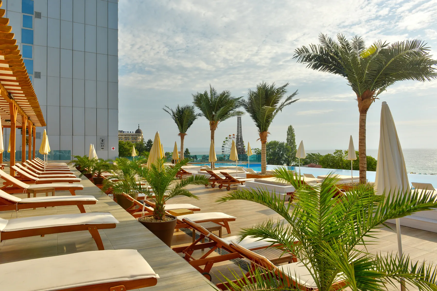 International Casino & Tower Suites - zdjęcie 9