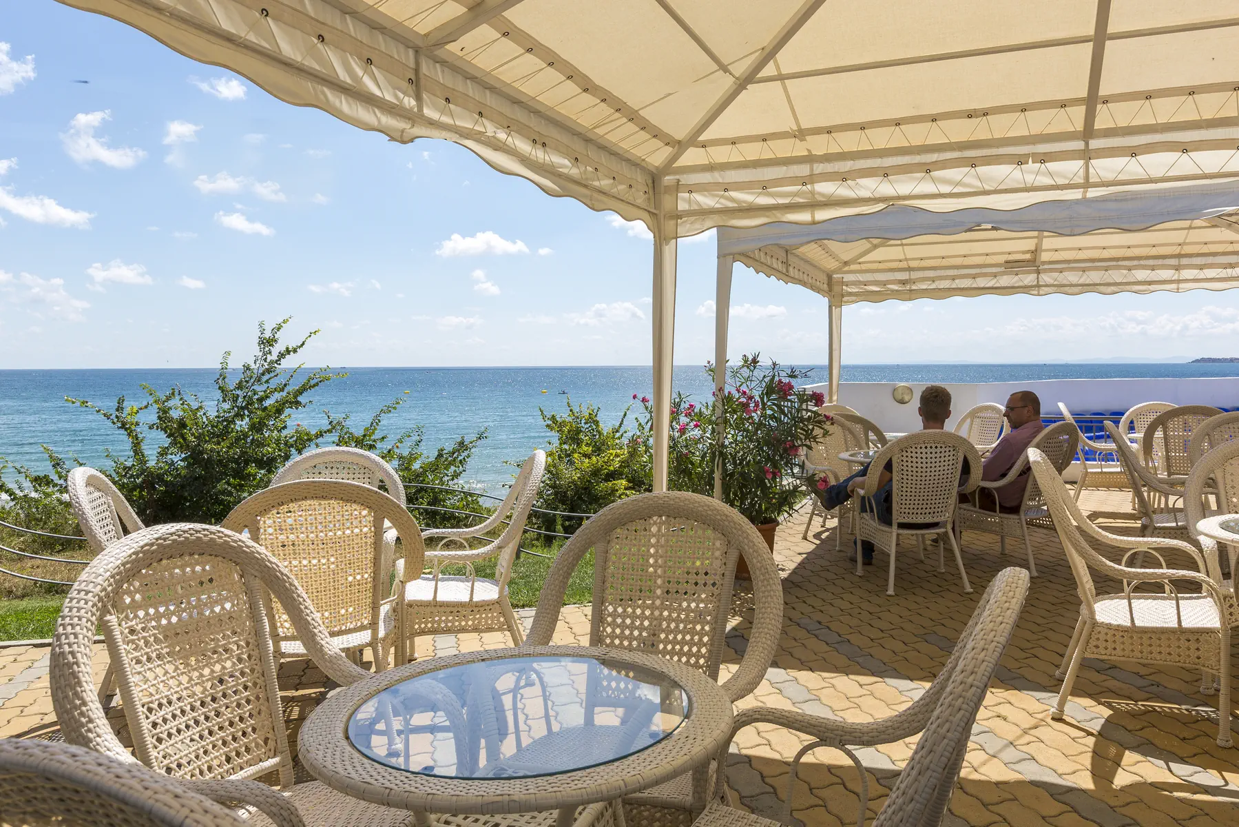 Sineva Beach - zdjęcie 9