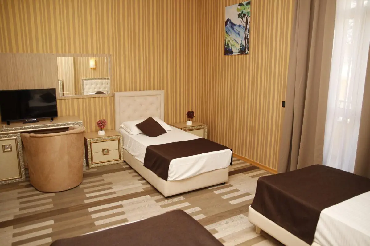 AMH Hotel