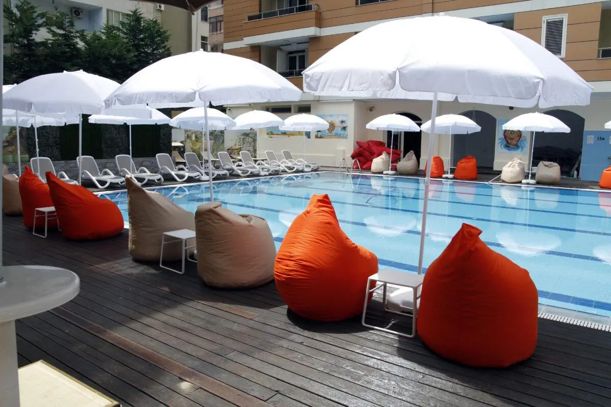 AMH Hotel