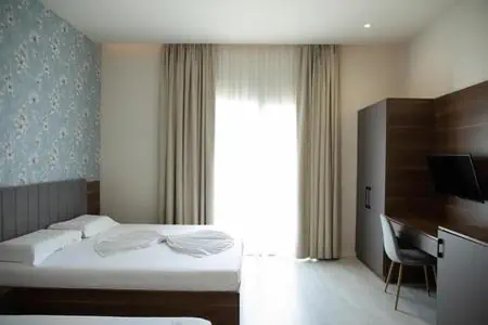 Dyrrah Hotel - zdjęcie 13
