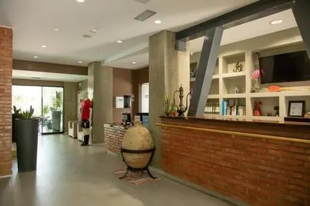 Dyrrah Hotel - zdjęcie 11