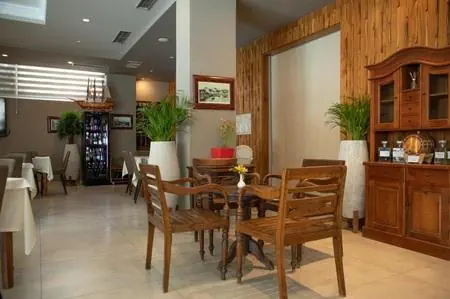 Dyrrah Hotel - zdjęcie 10