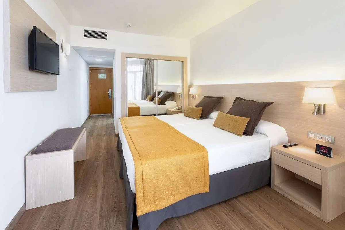 HOTEL Alexandre Troya