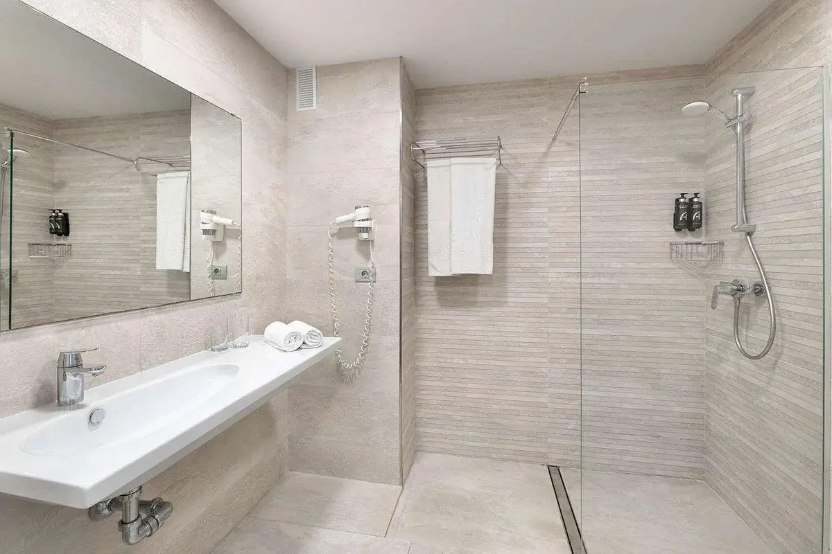 HOTEL Alexandre Troya