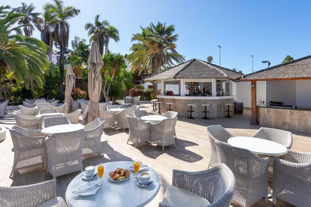 HOTEL Best Semiramis