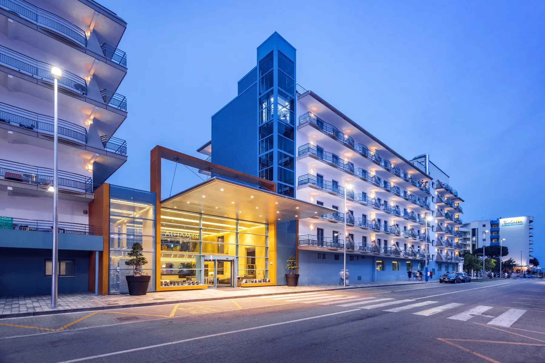Alhambra Hotel