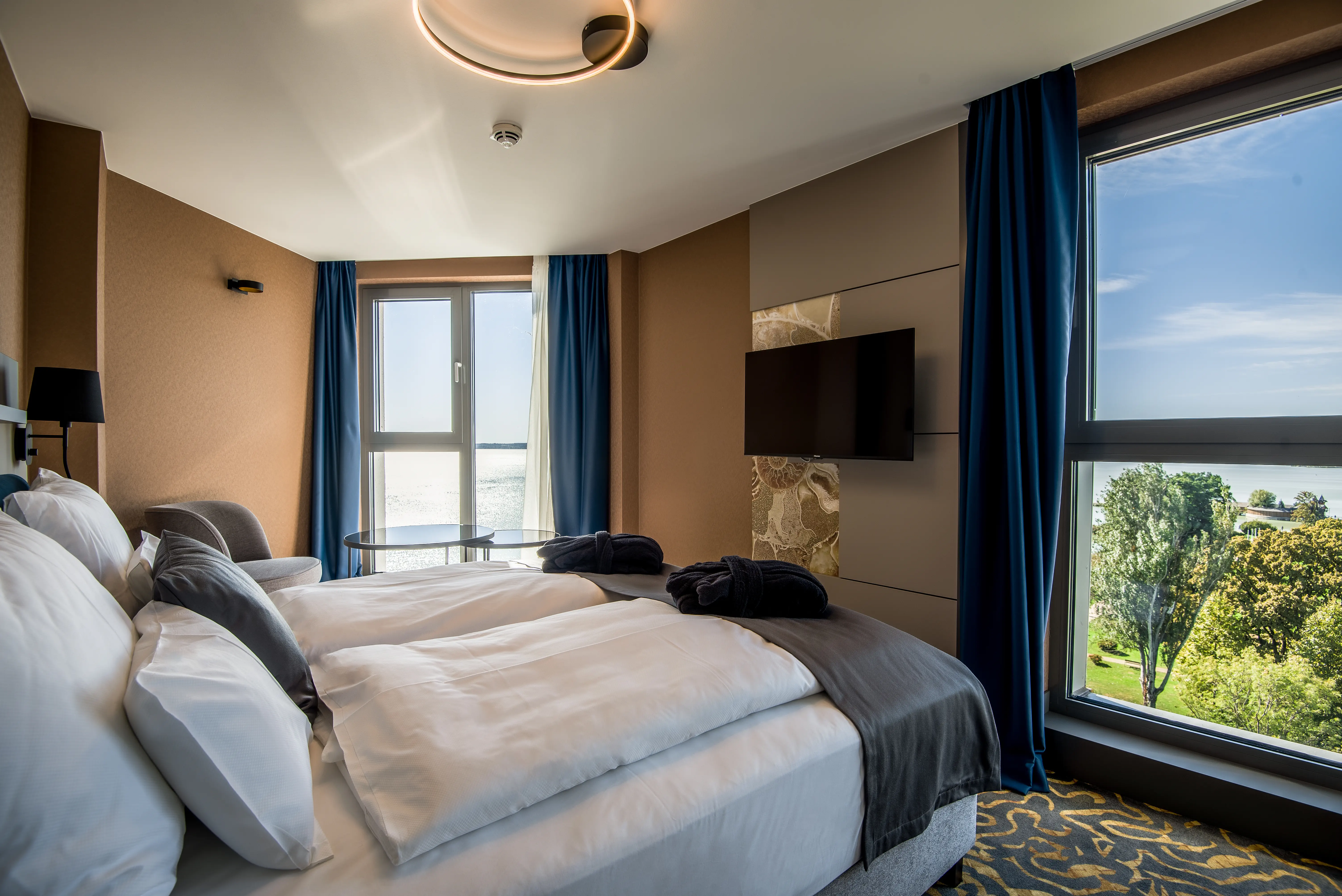 Helikon Hotel - zdjęcie 15