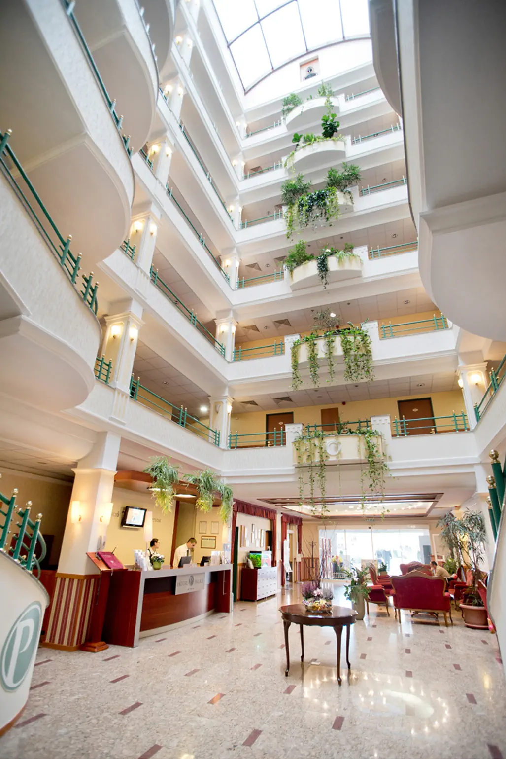 Palace (Heviz) - zdjęcie 6