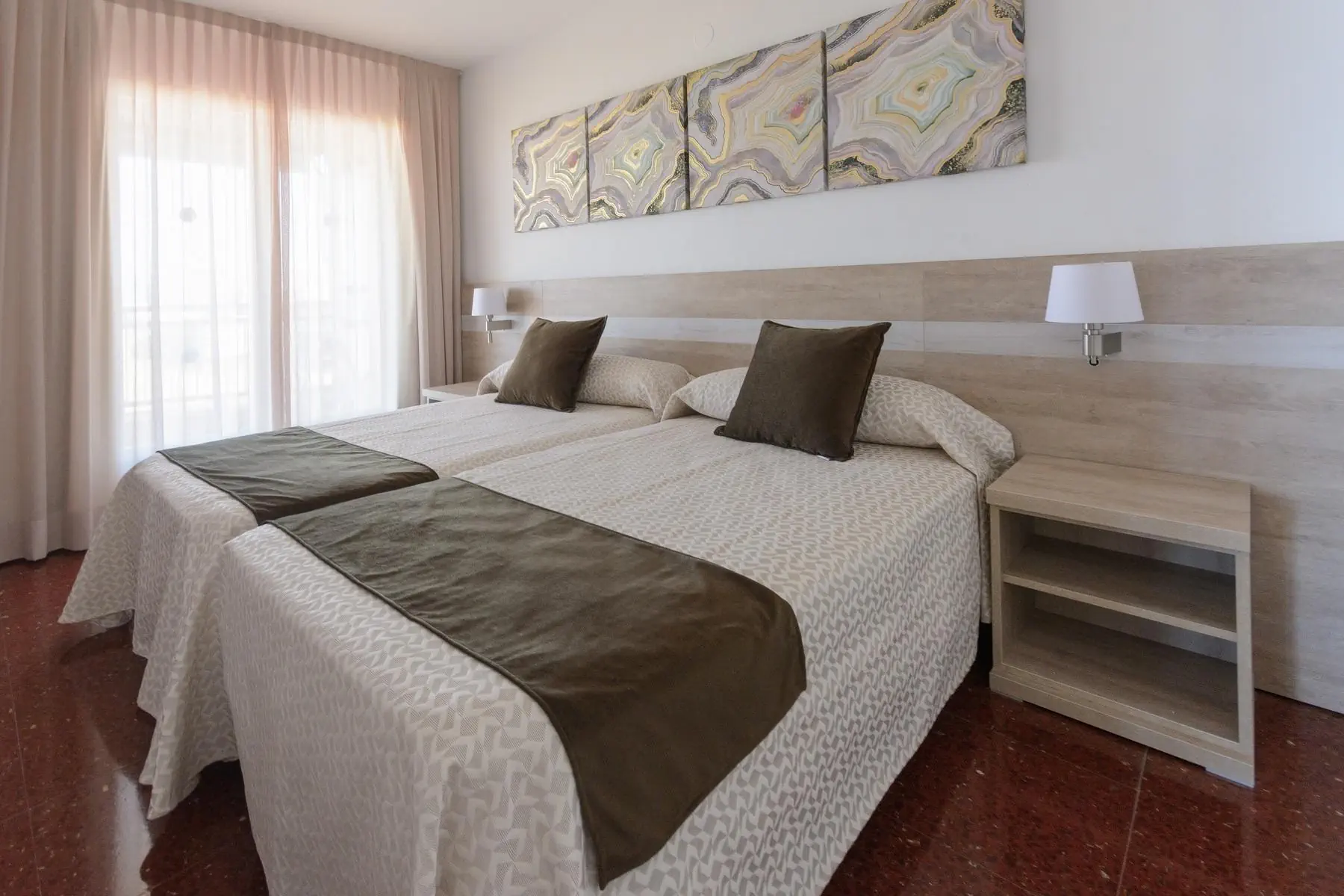 HOTEL Albatros Family