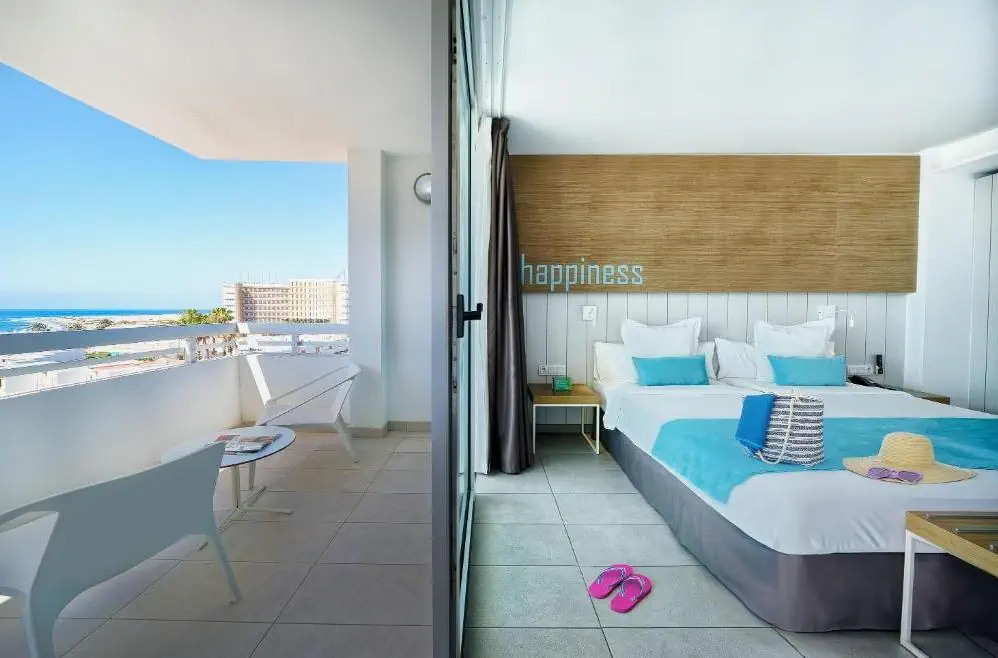 HOTEL AKEAH Broncemar Hotel