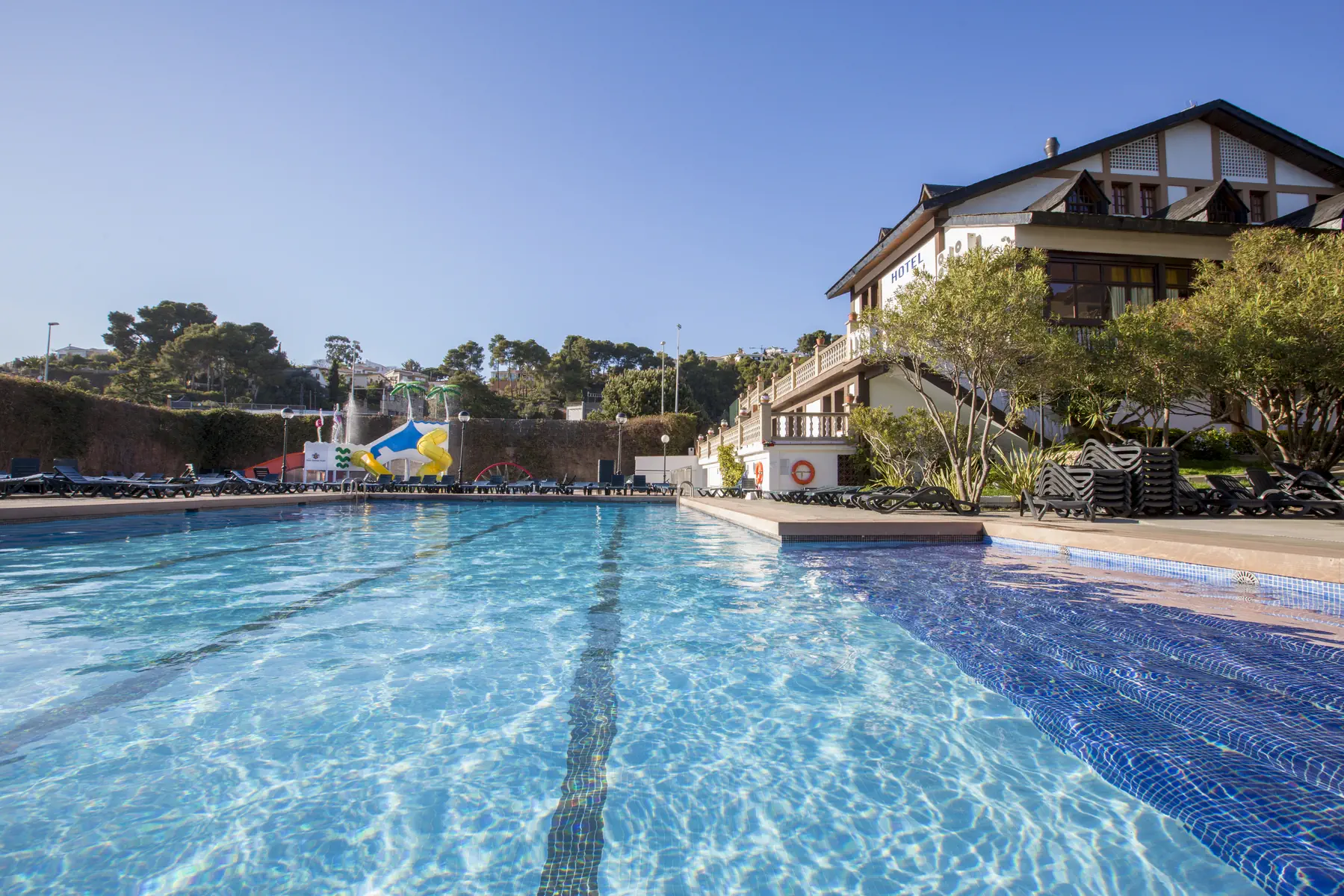 Santa Susanna Resort - zdjęcie 2