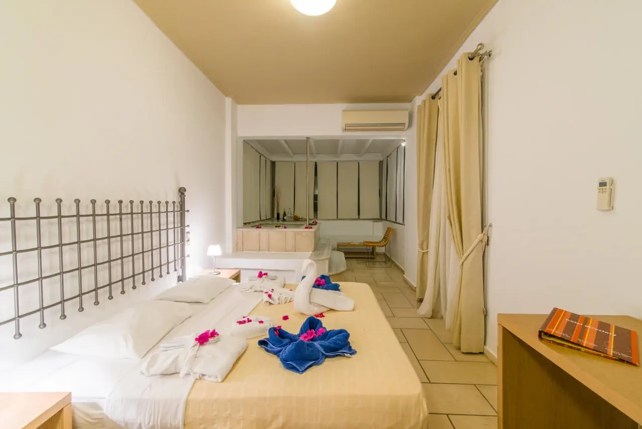 Antinea Suites & Spa (Santorini) - zdjęcie 10