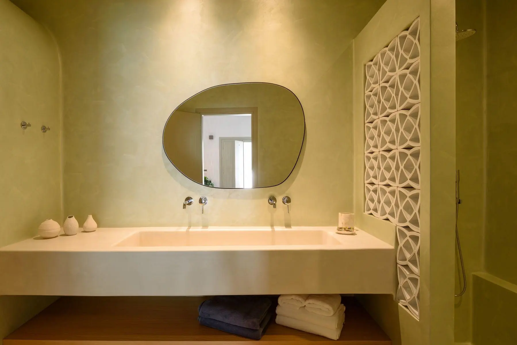 HOTEL Este Luxury Suites
