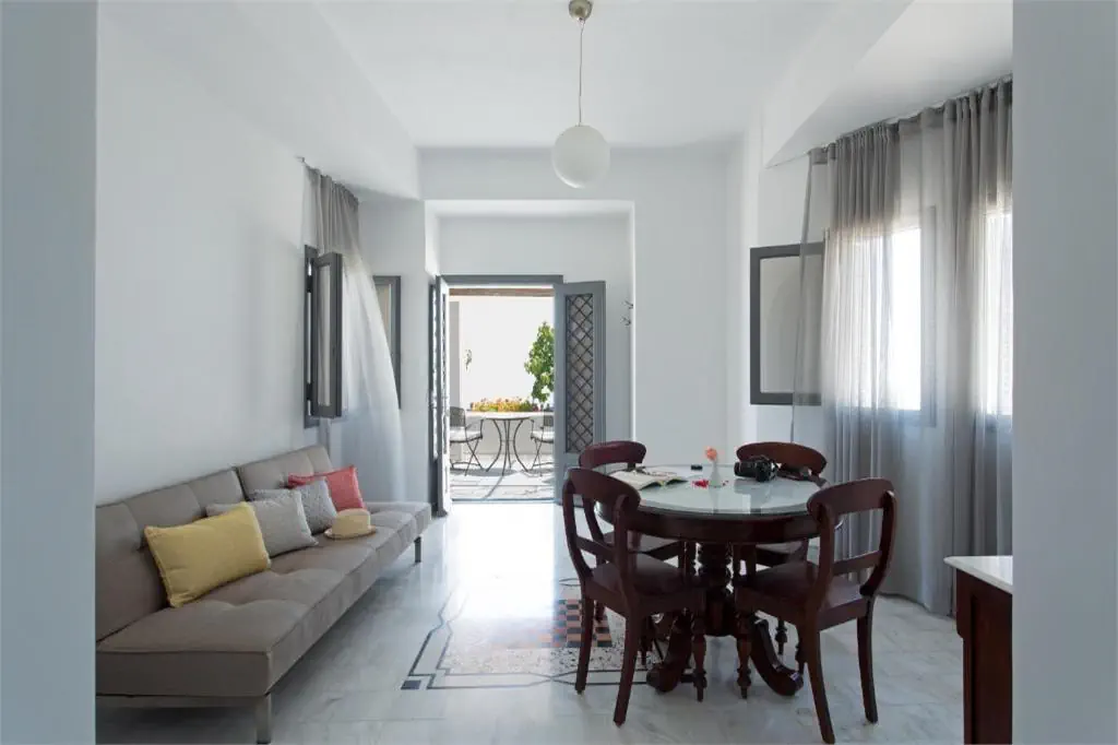 Xenones Filotera (Santorini) - zdjęcie 18
